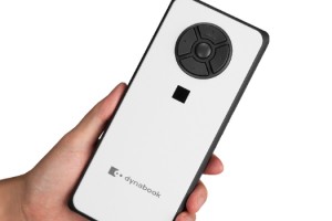 DYNABOOK’TAN GELİŞMİŞ AKILLI GÖZLÜK ÇÖZÜMÜ: DYNAEDGE DE200