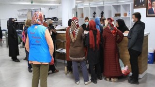 Gölbaşı Belediyesi Paylaşım Noktası ile 52 Bin Gölbaşılı’ya Yardım Etti