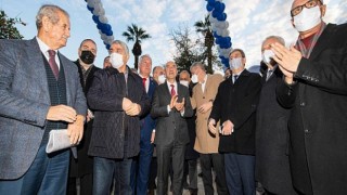 ”İzmir’in geleceğini inşa ediyoruz”