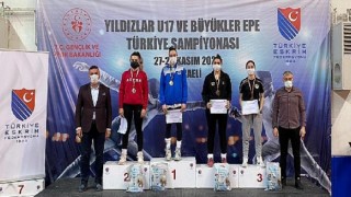 Kağıtsporlu Gökçe kürsünün zirvesinde