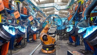 AKO Grup Üretime Yaptığı Yatırımla Büyüyor