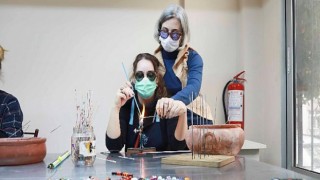 Aydın’ın nazar boncukları Büyükşehir Belediyesi kurslarında üretiliyor