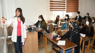 Hedefe Çalışarak, Emin Adımlarla İlerliyorlar