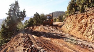 Kırsal yollara 46 milyon yatırım