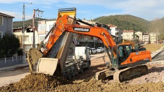 Körfez İlimtepe Kavşağında çevre düzenlemesi