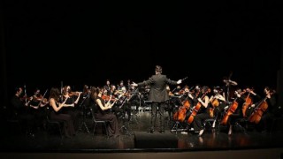 Nilüfer Oda Orkestrası hayran bıraktı