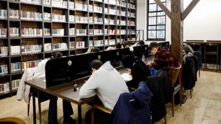 Nöbetçi Kitaphanelerde ‘’Sınav’’ Yoğunluğu