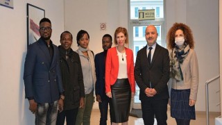 Tıbbi kararları, yapay zeka destekli “çok kriterli karar alma” modeli ile alan dünyadaki tek merkez, Yakın Doğu Üniversitesi’nde açıldı