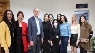 Başkan Atabay 8 Mart’ta Kadın Personellerini Unutmadı