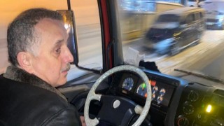 Başkan Çağırıcı tuzlama aracını kullandı