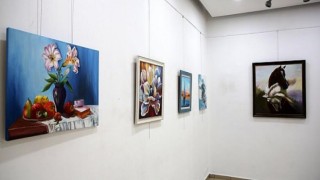 Resim Atölyesi’ne katıldılar, sergi açtılar