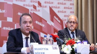 Başkan Böcek, iş insanlarına 3 yılını anlattı