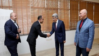 Vali Bilmez, Büyükşehir Belediyesi Personeli İle Bayramlaştı