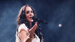 19 bin kişi ile muhteşem konser