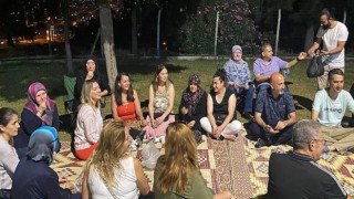 Çiğdem Bahane, Sohbet Şahane