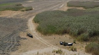 Doğa Derneği, Marmara Gölü’nü kurtarmak için Ombudsman’a başvuruyor.