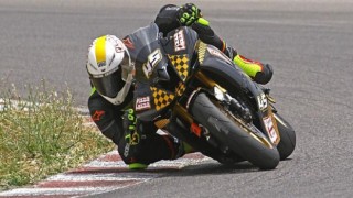 Furkan Eryılmaz, PizzaLazza Desteğinde Birincilik Serisini Sürdürüyor