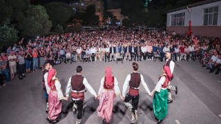 Gültepe Rumeli Şenliği Konak’ta Balkan rüzgarı estirdi