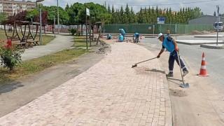 İzmit Hayrettin Uzun Caddesinde yol genişletme ve üstyapı