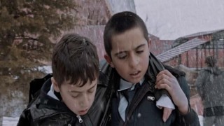 Ödülleri Toplayan Okul Tıraşı AKM Yeşilçam Sineması’nda