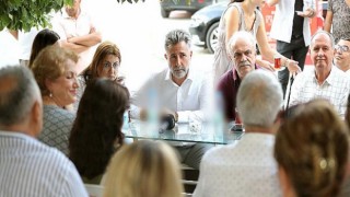 Bayraklı sokaklarında seferberlik!