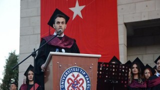 EÜTF’de yeni dönem mezunları sağlık sektörüne uğurlandı