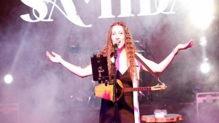 Samida İnegöllü Hayranlarıyla Buluştu