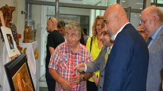 Su Ürünleri sanat eserine dönüştü