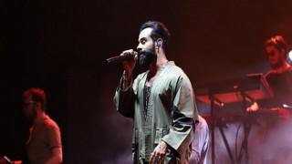 Türkçe popun sevilen ismi Gökhan Türkmen 360 derece sahne deneyimiyle 23 Eylül’de Zorlu PSM sahnesinde!