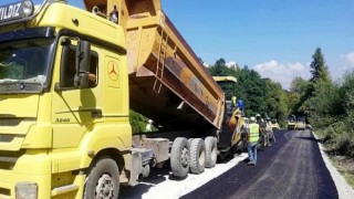 Gölcük köy yollarında konforlu ulaşım