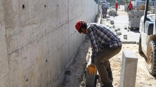 Menderes Belediyesi’nden Görece’de yol yapım seferberliği