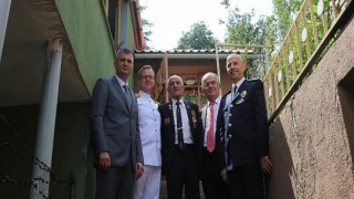 Zafer Bayramında Gölcüklü Şehit ve Gazi Aileleri Yalnız Bırakmadı