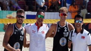 Alkışlar Kesgin-Kaplan ikilisine