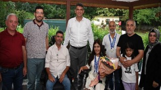 Başkan Kocaman, Dünya ikincisini ziyaret etti