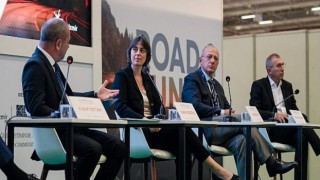 Denizde toplu taşımanın geleceği konuşuldu