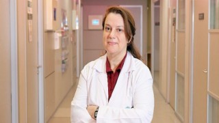 Elinizin dördüncü ve beşinci parmağındaki ağrıya dikkat!