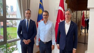 Enerji ve Tabii Kaynaklar Bakanının Kuala Lumpur Yunus Emre Enstitüsü Ziyareti