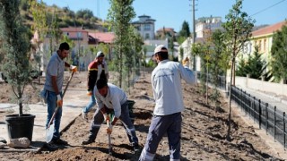 Fatih Sultan Mehmet Mahallesi’ndeki yeni parkın yapımı sürüyor