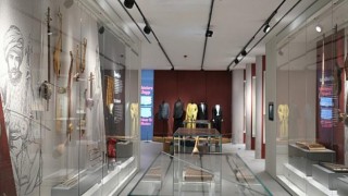 Kaplumbağa Kabuğundan Kartal Kemiklerine Türk Çalgıları AKM Müzik Platformu’nda