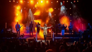 Kenan Doğulu’dan Ankara’da Festival Tadında Konser