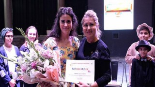 Minik Tiyatroculardan Muhteşem Performans