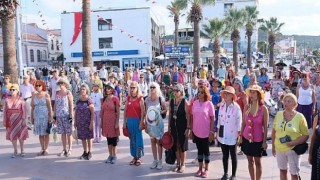 Süslü Kadınlar Bisiklet Turu Ayvalık’ta Yapıldı