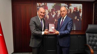 Başkan Soyer’den müftülüğe hayırlı olsun ziyareti