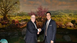 Bursa’nın Erguvanları Almanya’da Kök Salacak