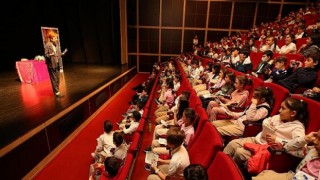 Çetinel, çocukların söyleşi konuğu oldu