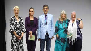 Kadınlar İzmir’den Seslendi: Özgürlüklerimizden Vazgeçmiyoruz