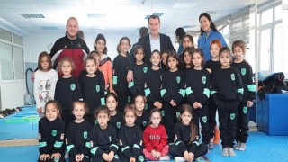 Kış Spor Okulları Gençleri Bekliyor