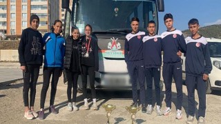 Atletizmde Sporcularımız Yarı Finale Yükseldi