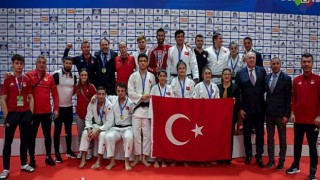 Bosna Hersek’te Kağıtspor fırtınası