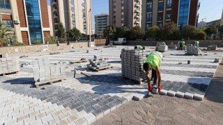 Buca’da aralıksız Fen İşleri mesaisi: Yol ve otopark çalışmaları kesintisiz sürüyor